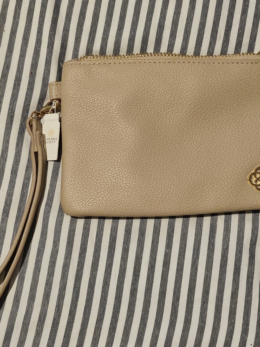 Kendra Scott Taupe Leather Wristlet Clutch with Gold Hardware NWT